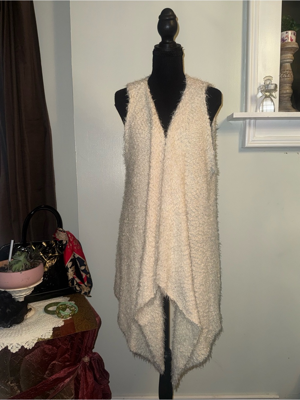 Dreamers Cozy Cream Sleeveless Open-Front Sweater Vest